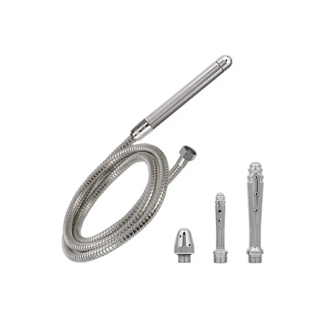 Duș anal CALEXOTICS Pro Water Works System. cu 4 capete interschimbabile. atașare ușoară la robinet. din oțel inoxidabil. argintiu